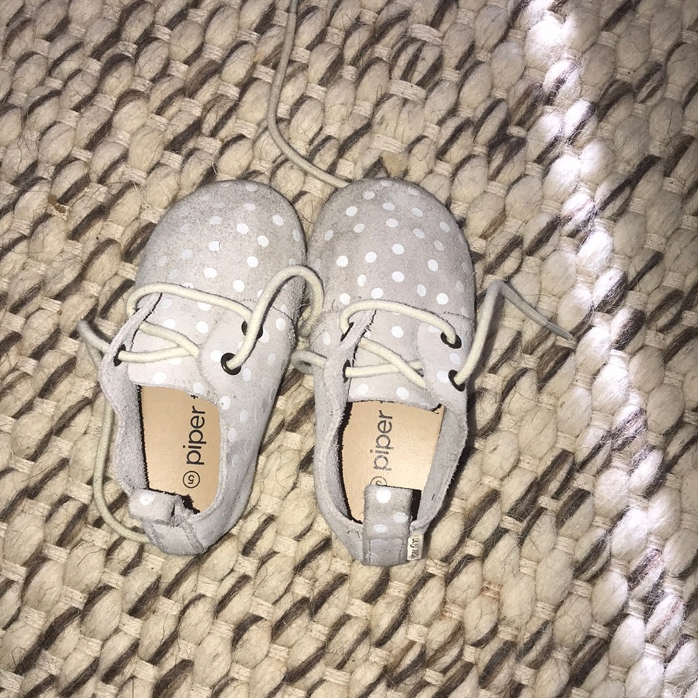 Piper Finn suede leather shoes, baby size 5